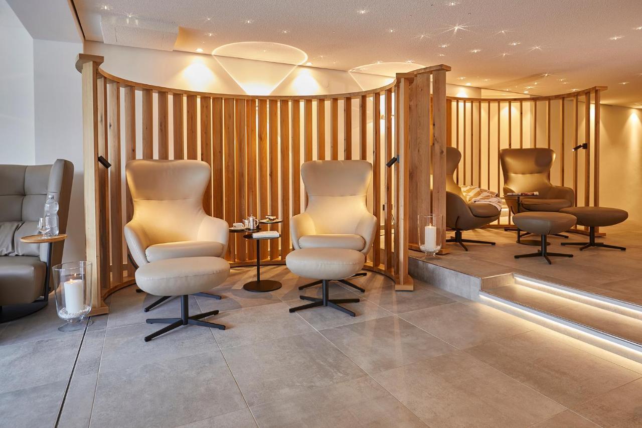 הינטרצארטן Erfurths Bergfried Ferien & Wellnesshotel מראה חיצוני תמונה