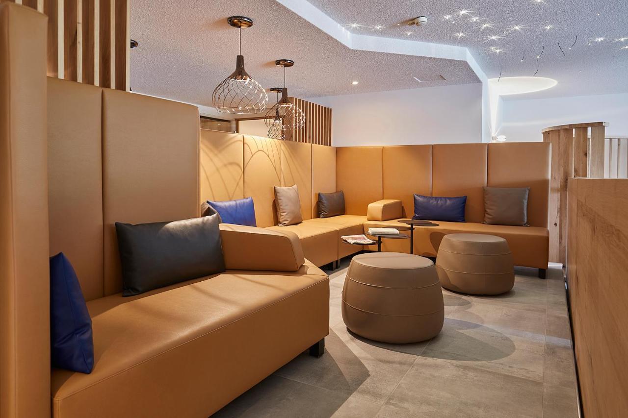 הינטרצארטן Erfurths Bergfried Ferien & Wellnesshotel מראה חיצוני תמונה