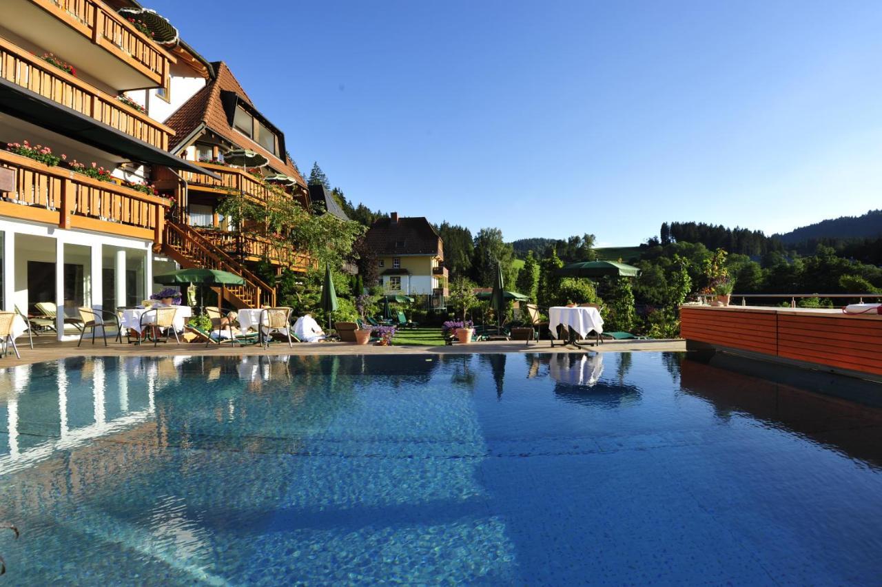 הינטרצארטן Erfurths Bergfried Ferien & Wellnesshotel מראה חיצוני תמונה